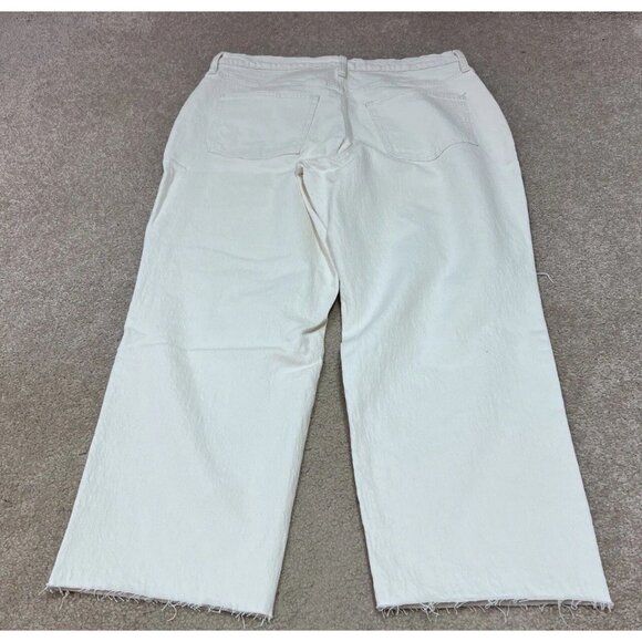 Universal Thread Vintage Straight Jeans Ivory Distressed Pockets Size 14 Short - Picture 12 of 13
